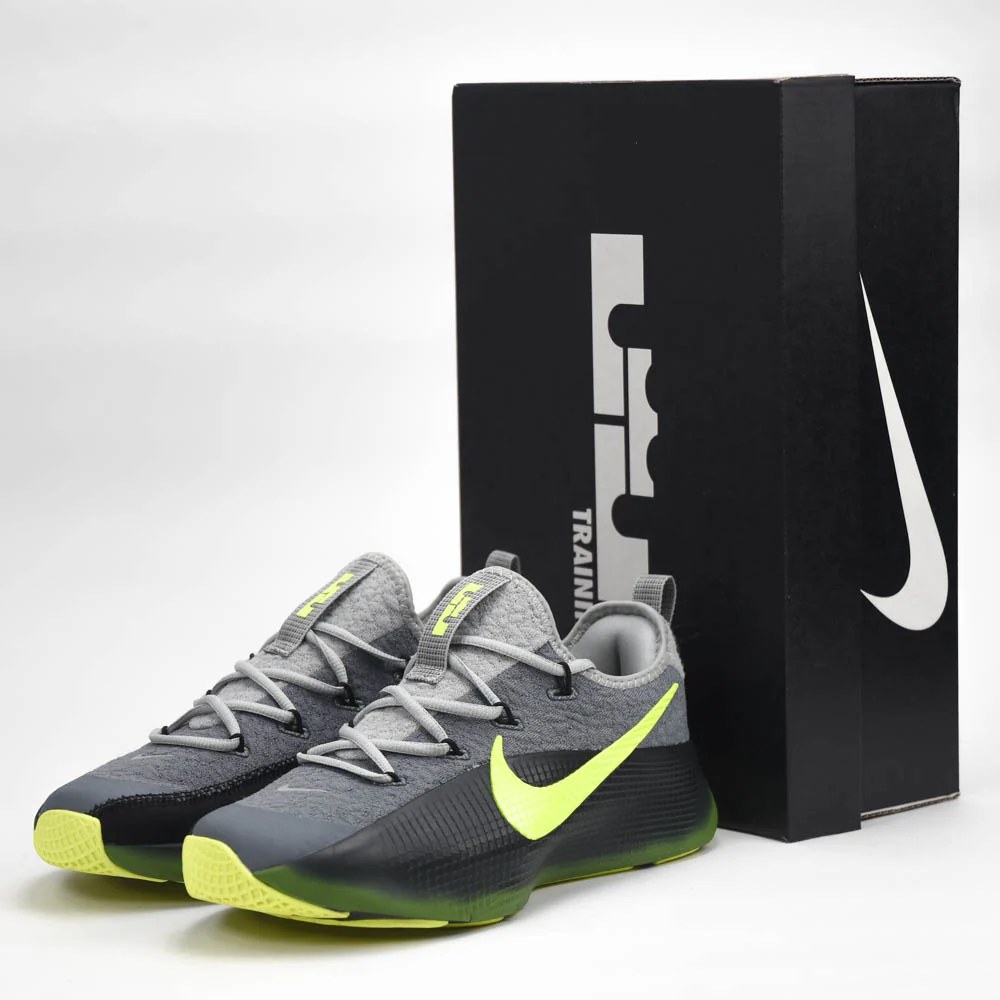 Nike LeBron TR 1 "Dunkman" - Image 3