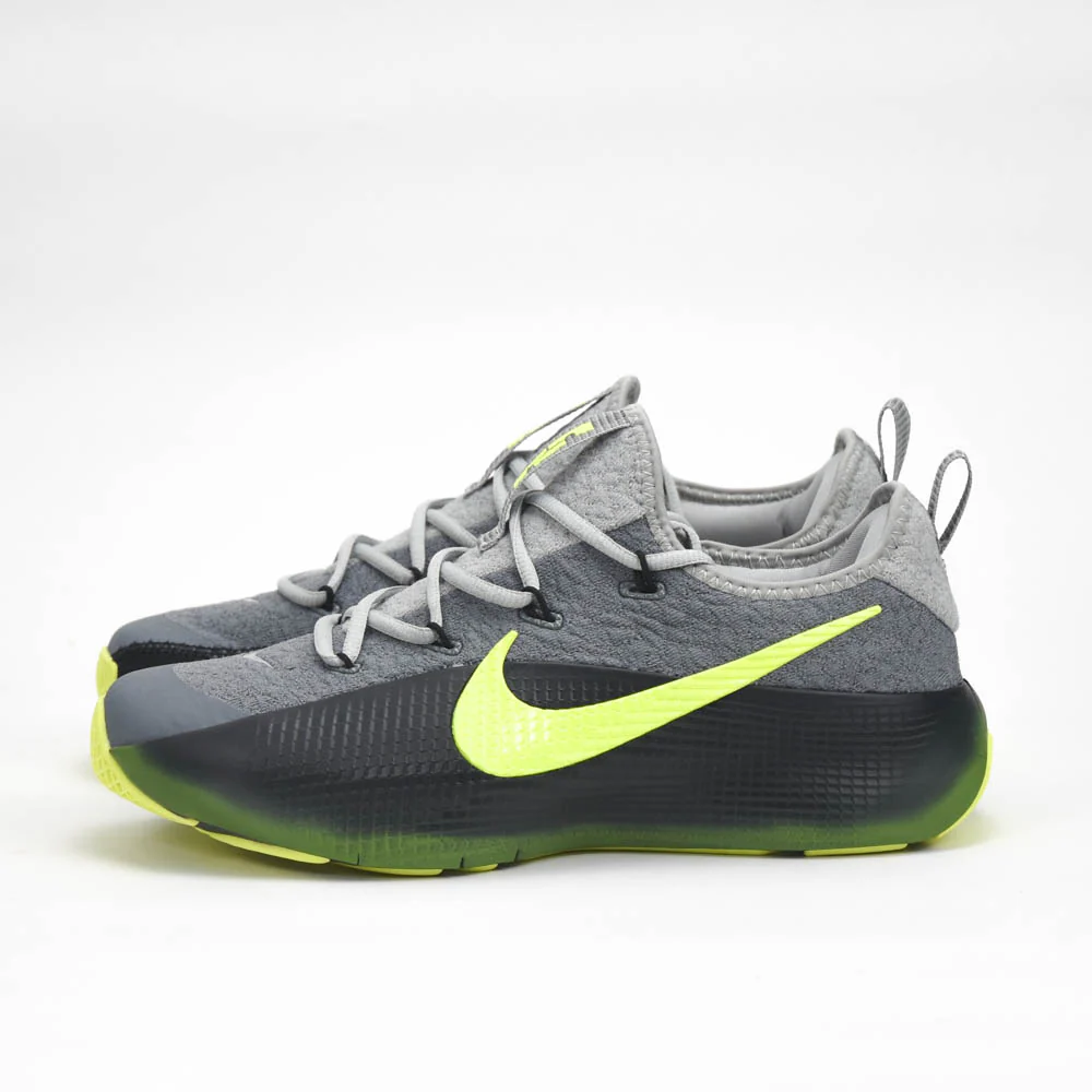 Nike LeBron TR 1 "Dunkman" - Image 7