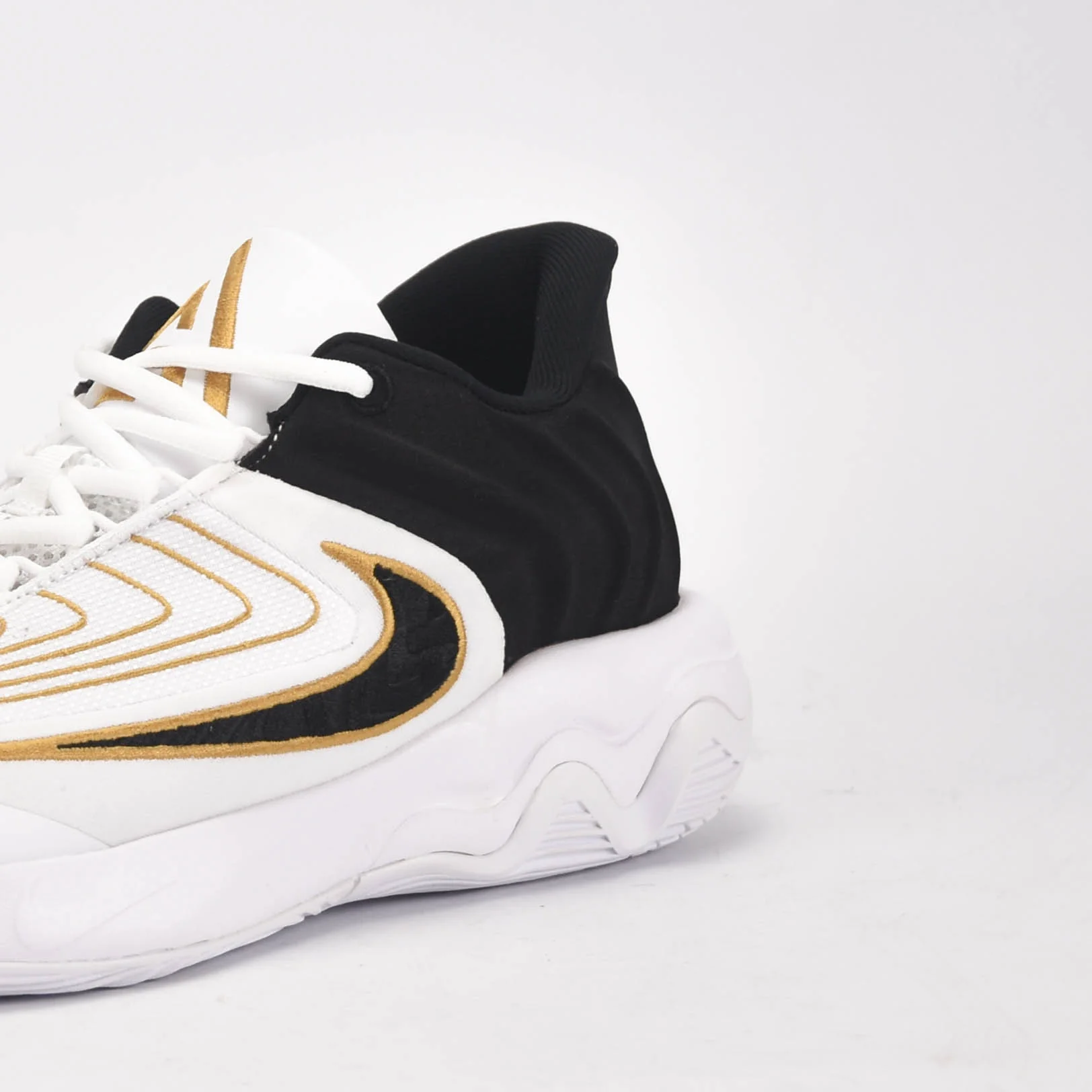 Nike Giannis Immortality 4 Original - Image 8