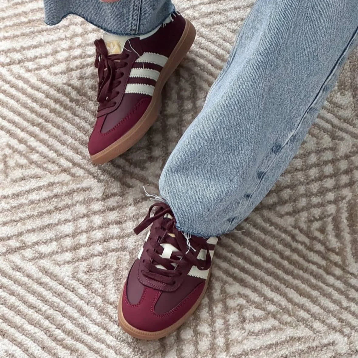 Adidas SAMBA Grenat (للنساء) - Image 10