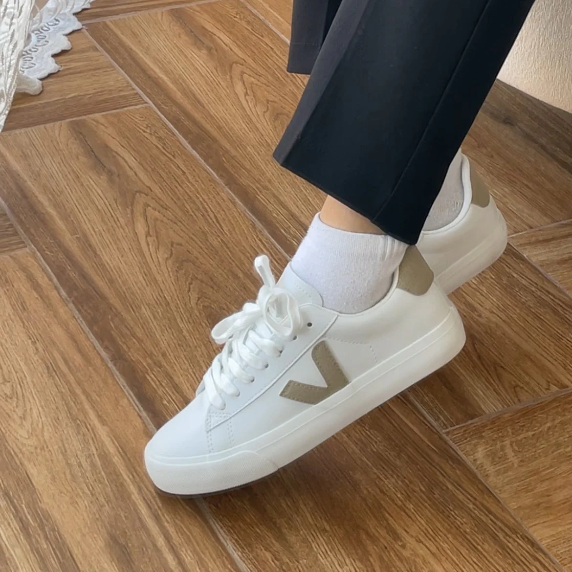 VEJA sneakers (Blanche khaki) - Image 9