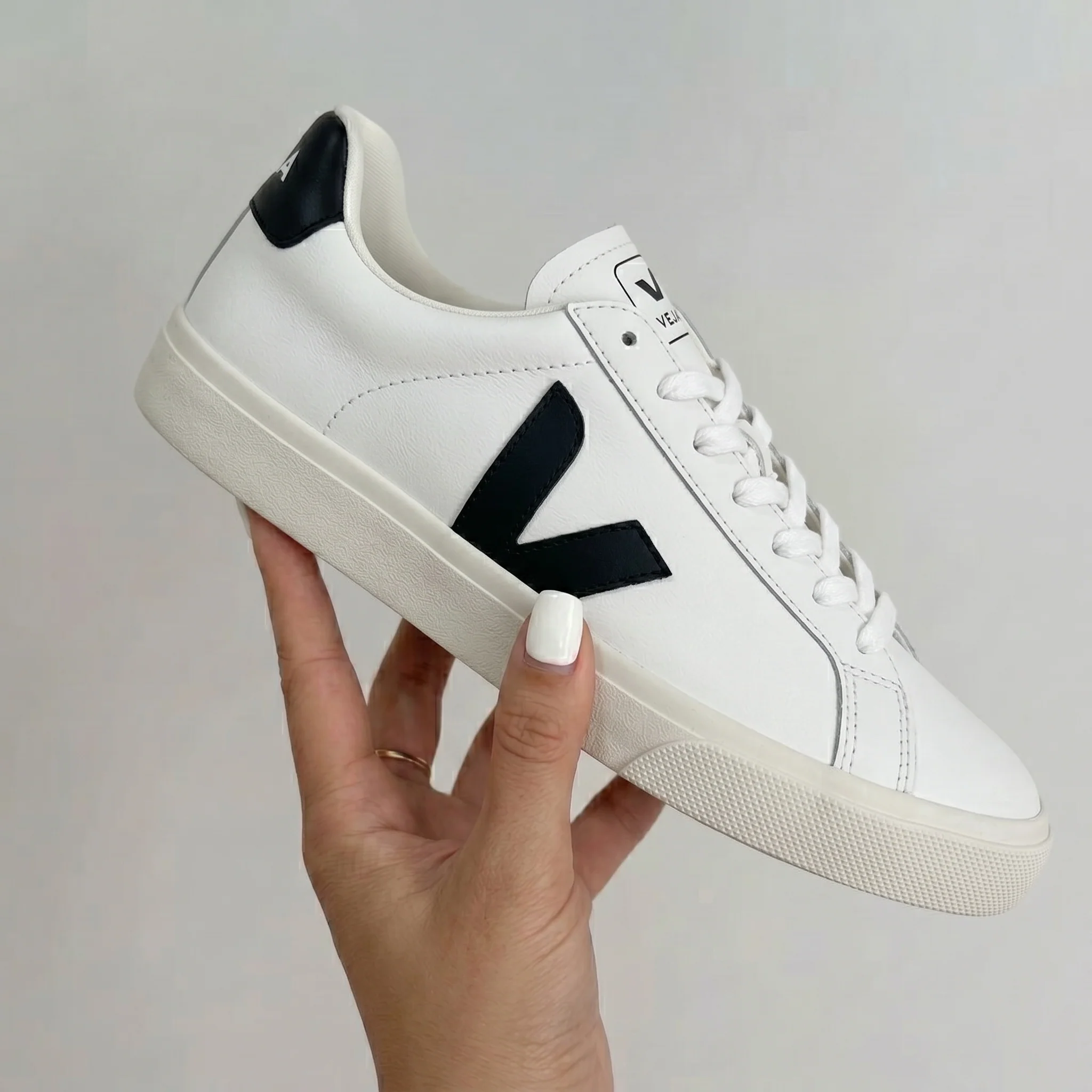 VEJA sneakers Blanche noir - Image 6