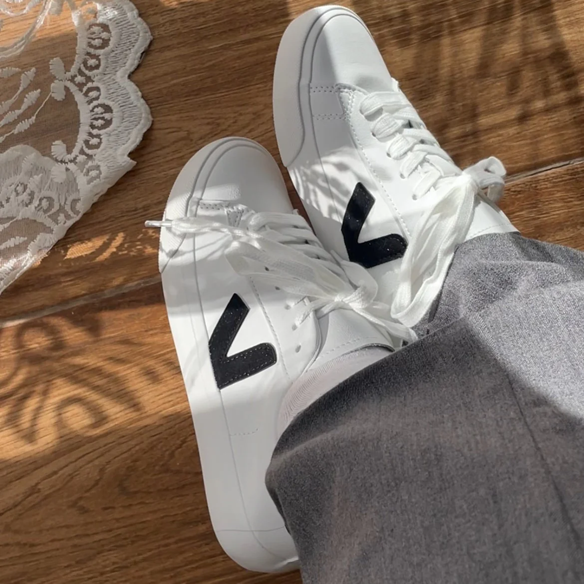 VEJA sneakers Blanche noir - Image 8